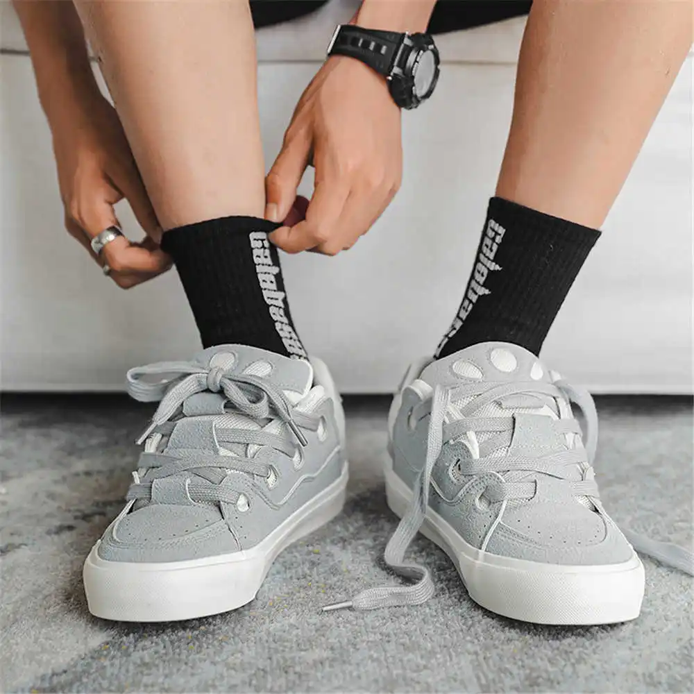 Con allacciatura Scarpe da scu - Luxury Lifestyle News recensione e prezzo