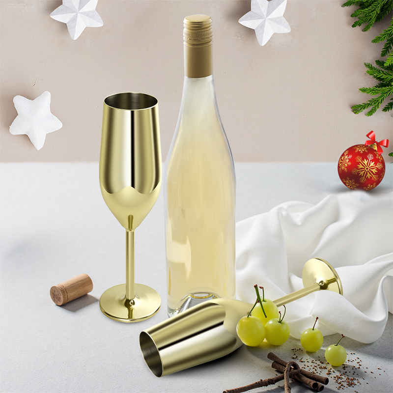 Calice vintage dorato in accia - Crystal Wine Glass recensione e prezzo